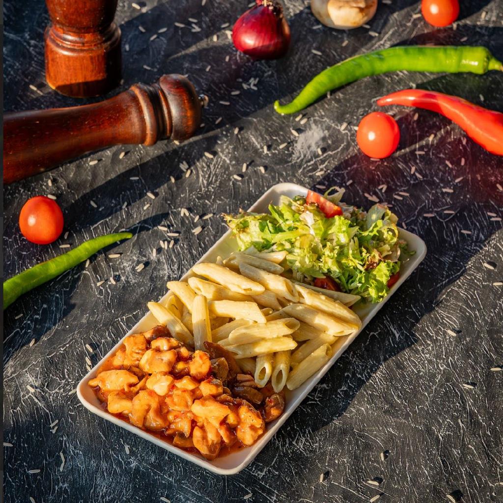 TATLI EKŞİ SOSLU TAVUK GONDOL